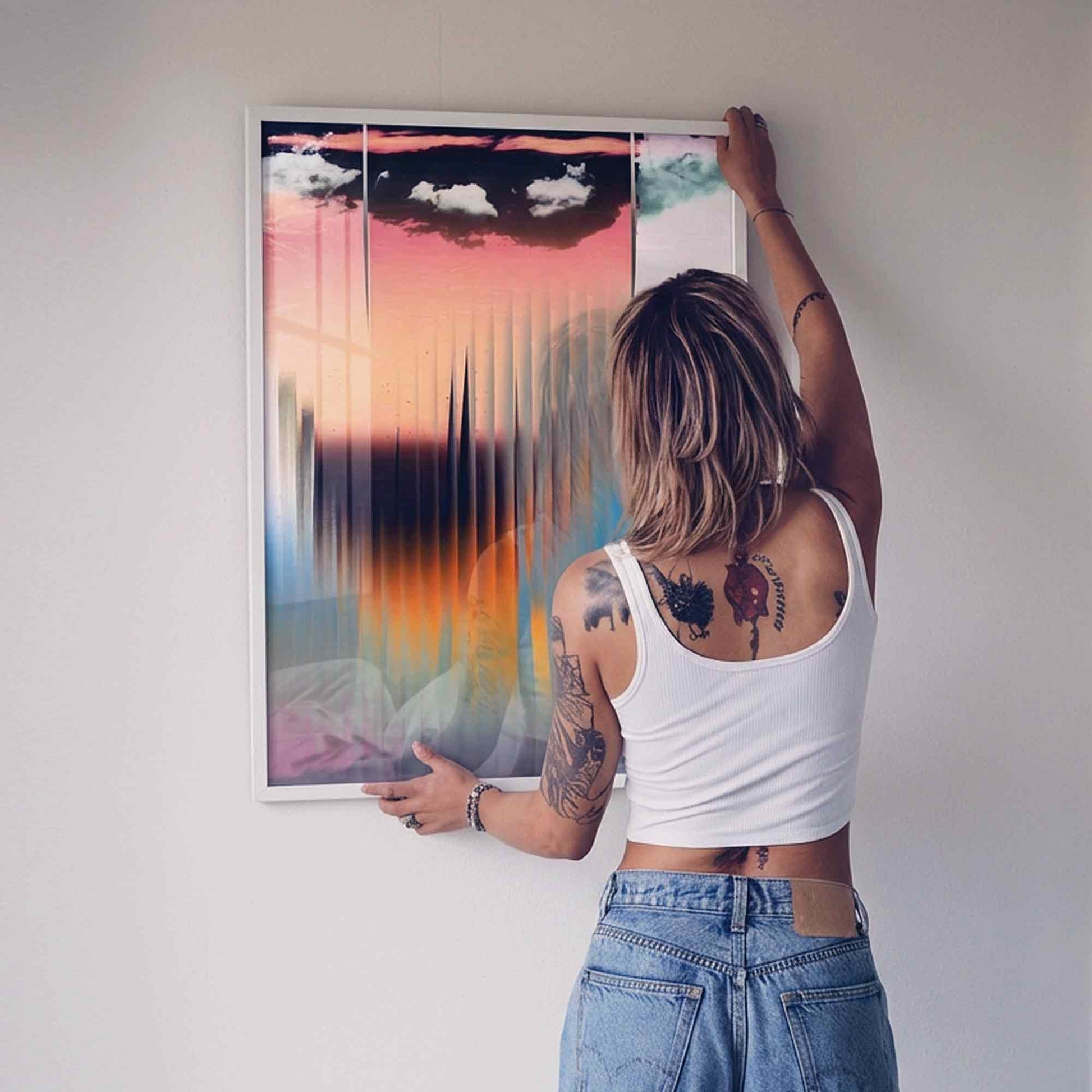 Trendy abstract refracted poster framed white