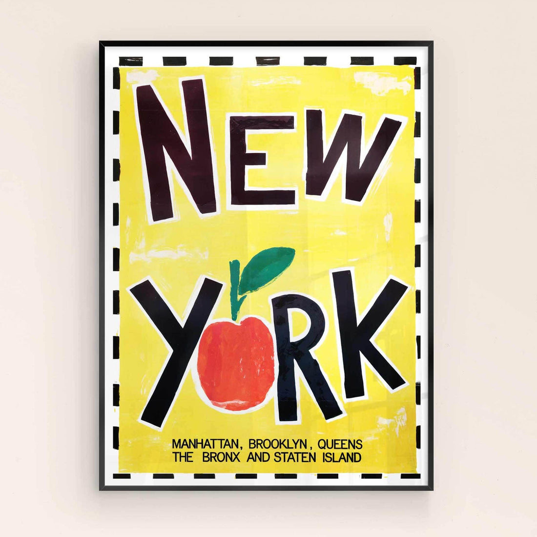 Retro city print in yellow, red, and black – a chic nod to mid-century modern decor.